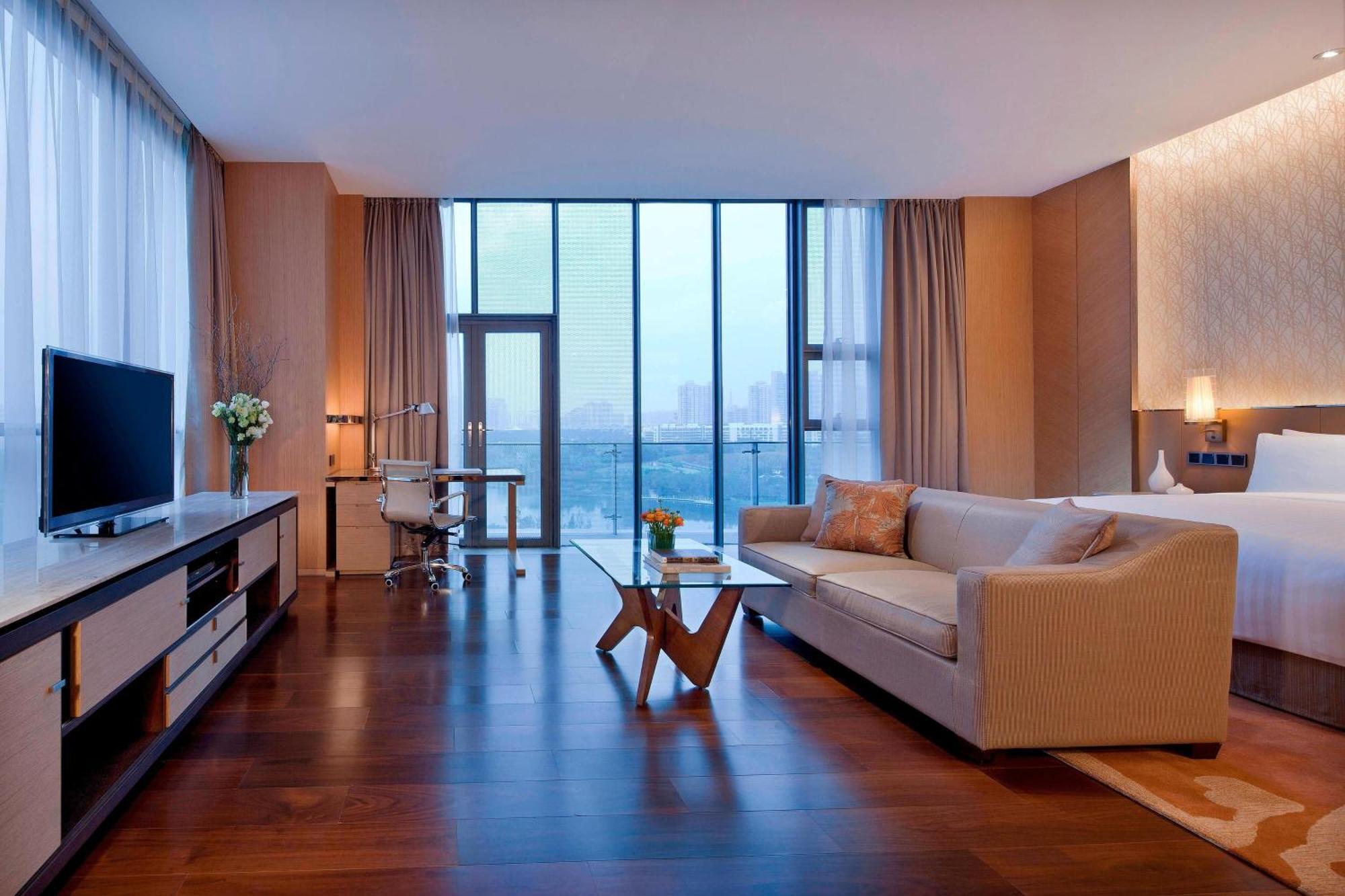 The Oct Harbour, Shenzhen - Marriott Executive Apartments Екстериор снимка